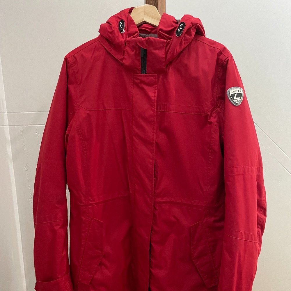 Luhta Winter  jacket / Women Size 16 / Red / movable hood.